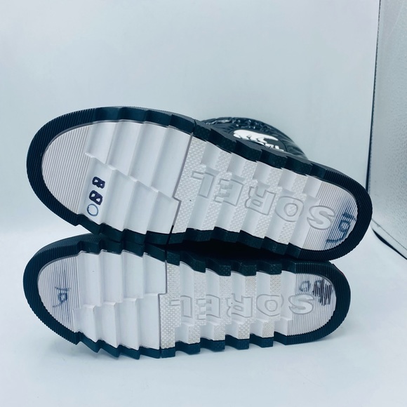 Sorel Black Joan of Arctic Next Lite Mid Puffy - Picture 8 of 10